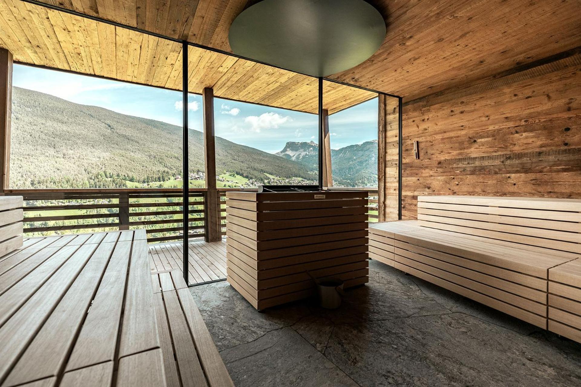 Hotel Niblea Dolomites Ortisei Exterior photo